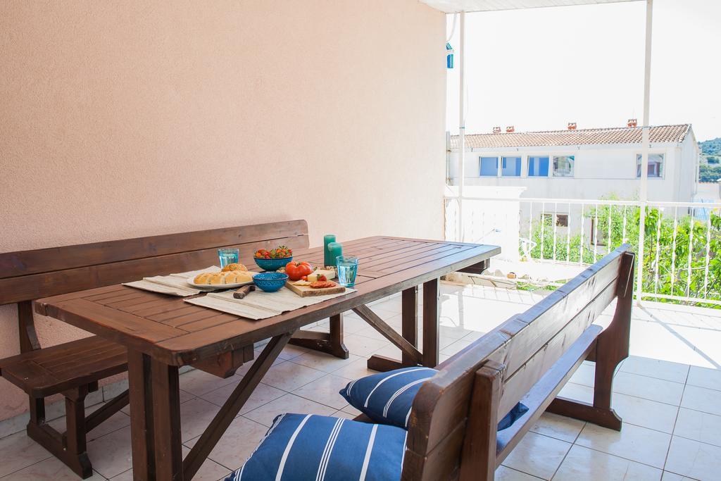 Hana Home - Apartments Tisno Buitenkant foto