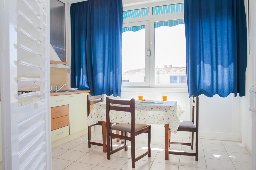 Hana Home - Apartments Tisno Buitenkant foto